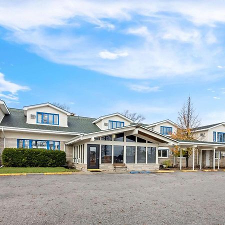 Rodeway Inn Formerly Camp Inn Lodge Oscoda 外观 照片