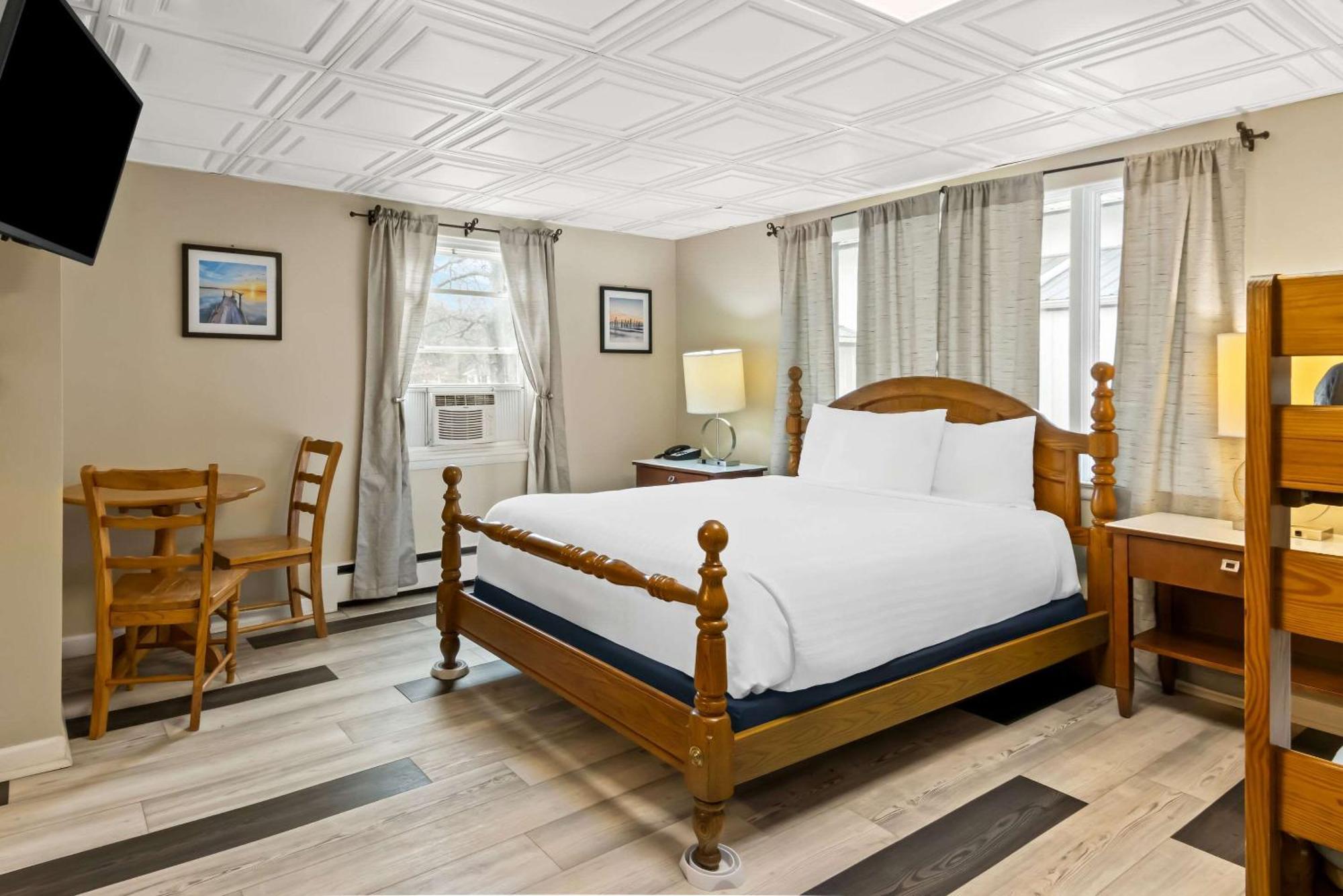 Rodeway Inn Formerly Camp Inn Lodge Oscoda 外观 照片