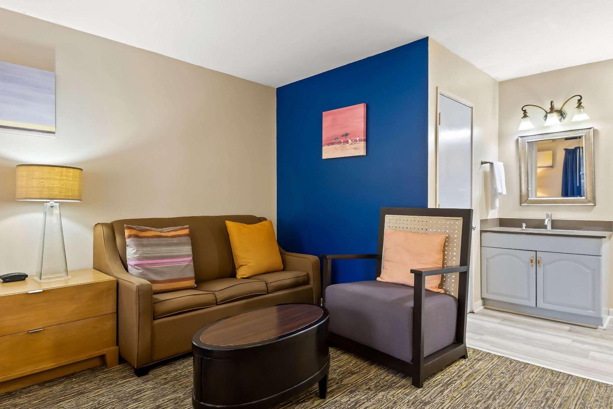 Rodeway Inn Formerly Camp Inn Lodge Oscoda 外观 照片